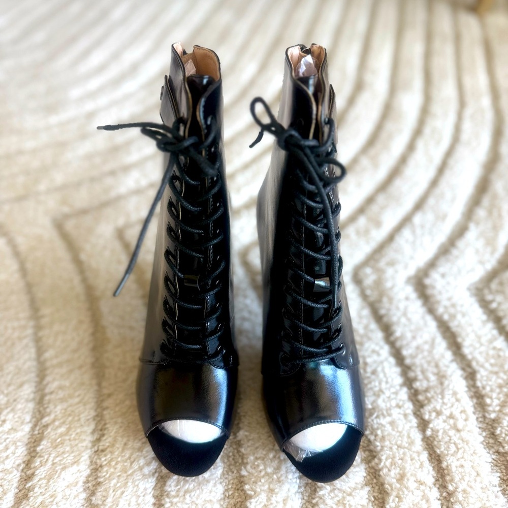 TDA open toe boots 318